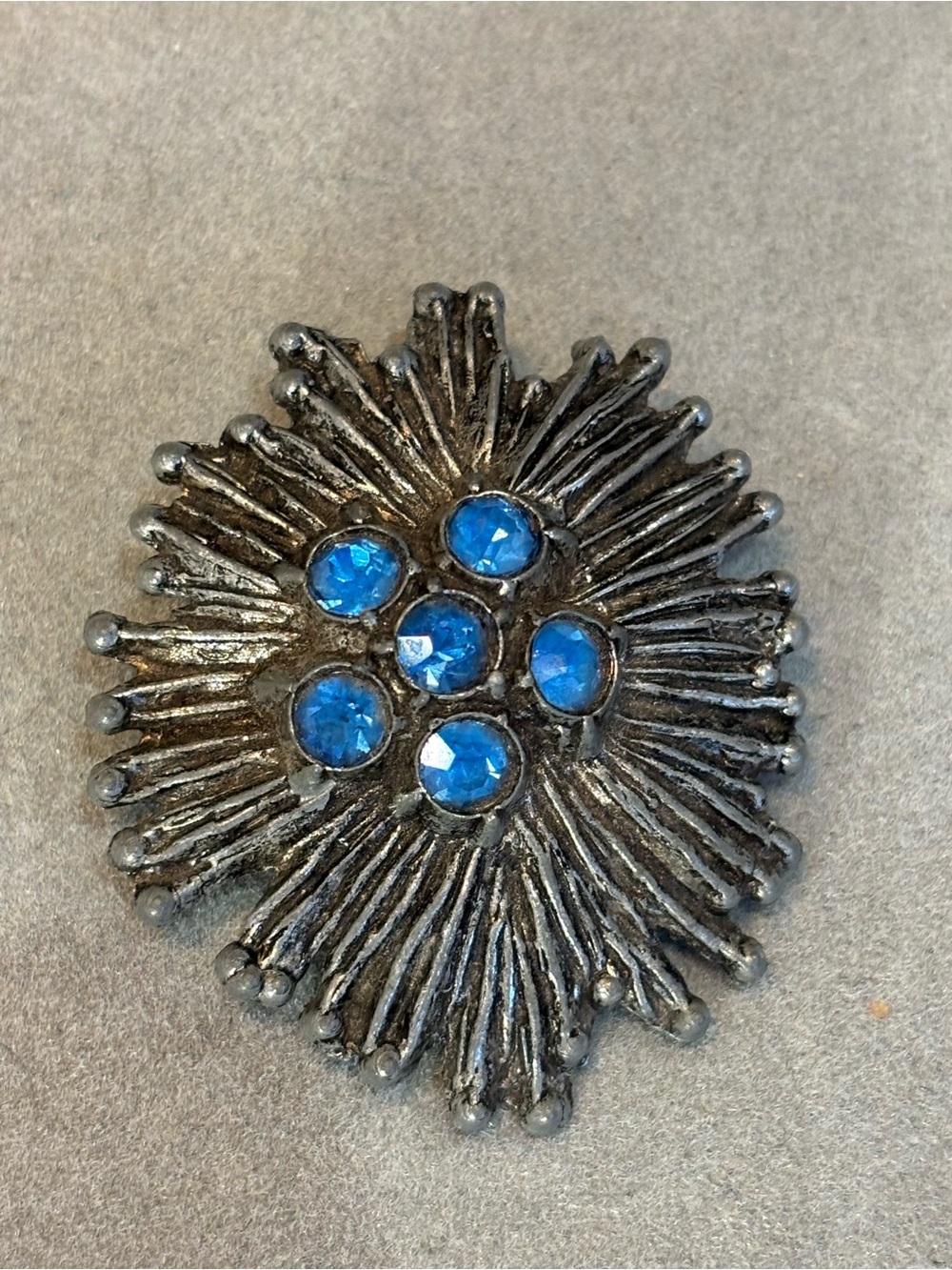Vintage Blue Starburst Brooch - Women’s Jewelry Item A4
